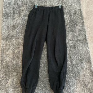 Grey brandy Melville sweatpants